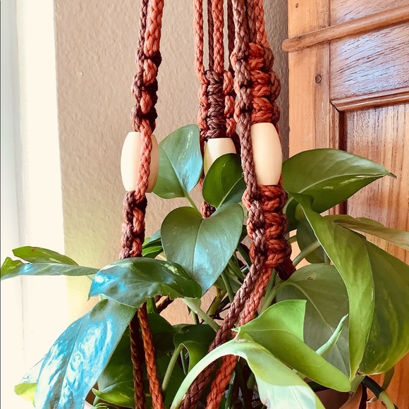 NEW Handmade Macrame Plant Hanger Orange & Brown - Picture 5 of 8